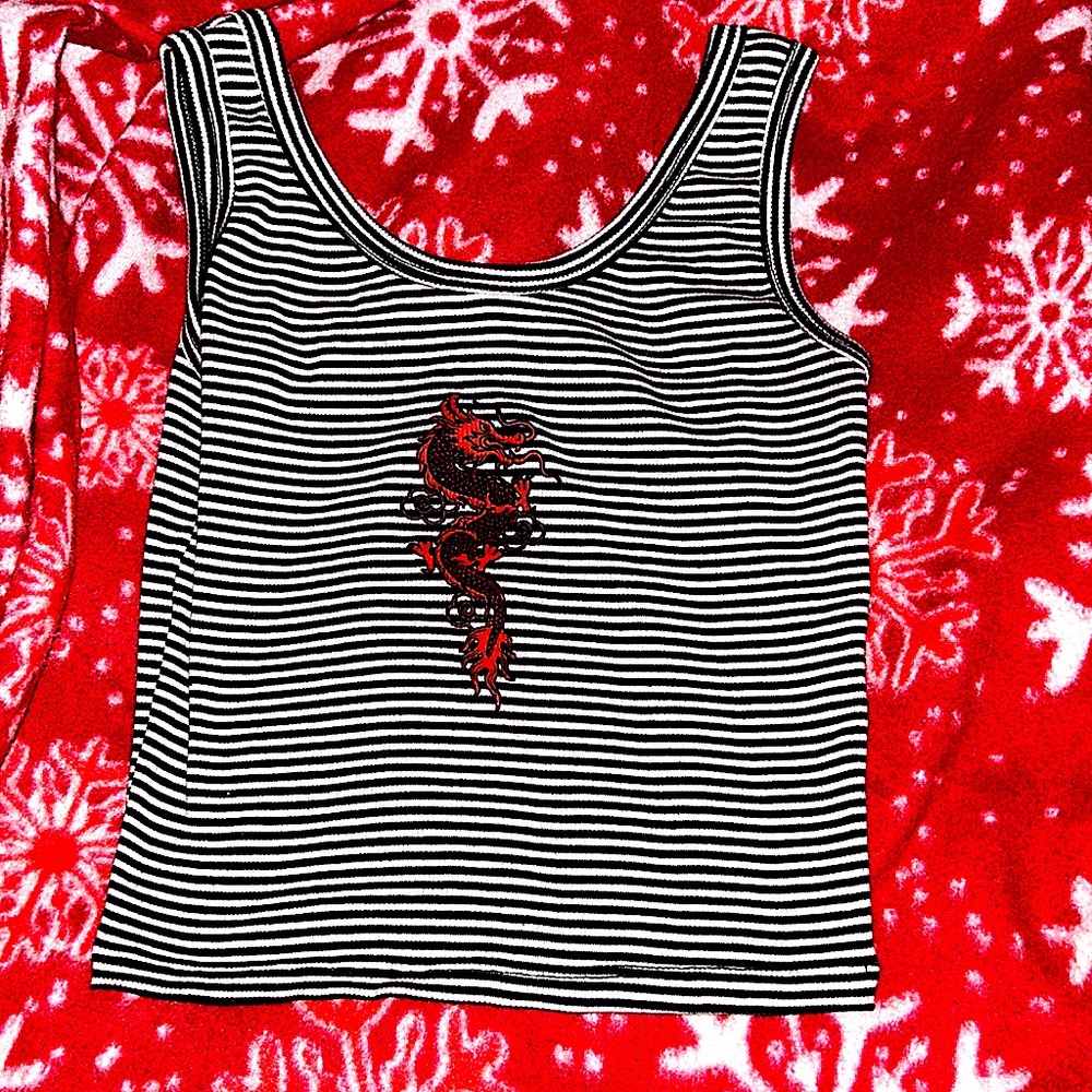 Black and white striped cropped tank top red dragon design perfect for summer XS